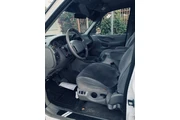 $2100 : Ford Expedition thumbnail