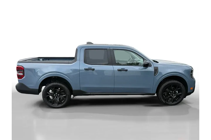 $30400 : Ford Maverick 2025 AWD XLT 4 image 6