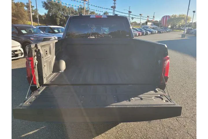 $39133 : Ford F-150 2024 4x4 XL 4dr S image 8