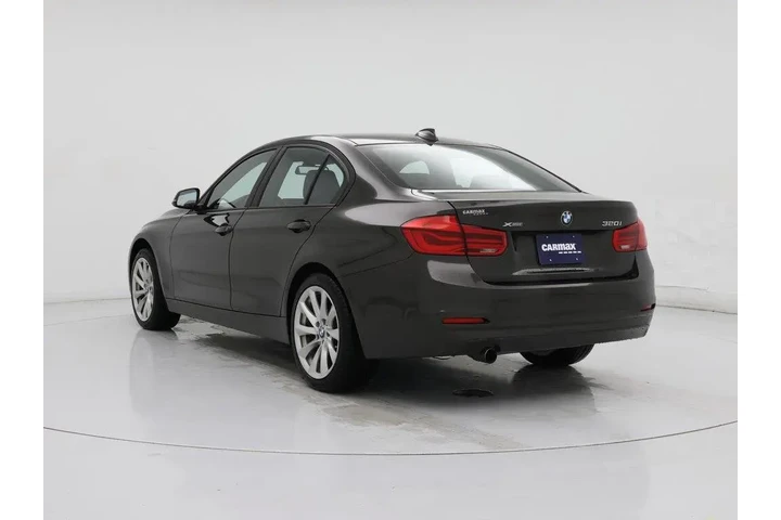 $16998 : BMW 3 Series 2016 AWD 320i x image 2