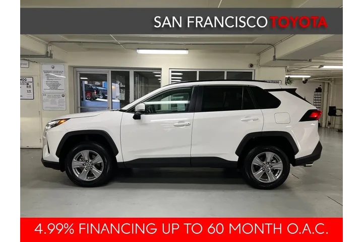 $29988 : Gold Certified2022 RAV4 XLE image 2
