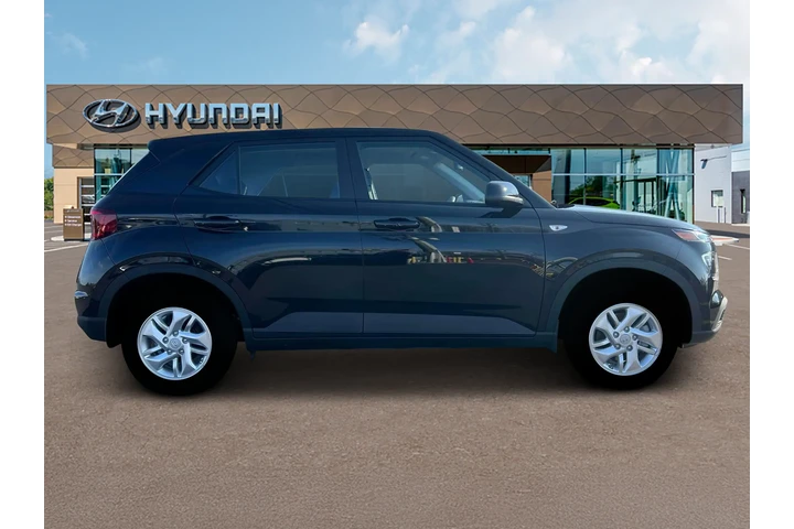$17512 : Hyundai VENUE 2025 SE 4dr Cr image 9