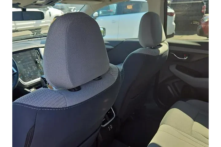$22000 : Subaru Outback 2023 AWD Prem image 9