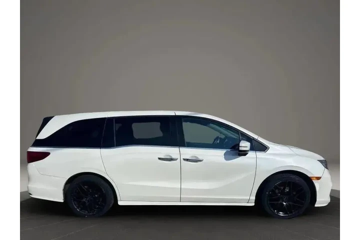 $18900 : 2019 Odyssey Touring image 7