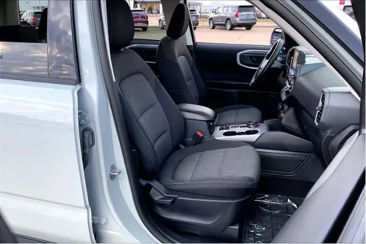 $27738 : Ford Bronco Sport 2024 AWD B image 8