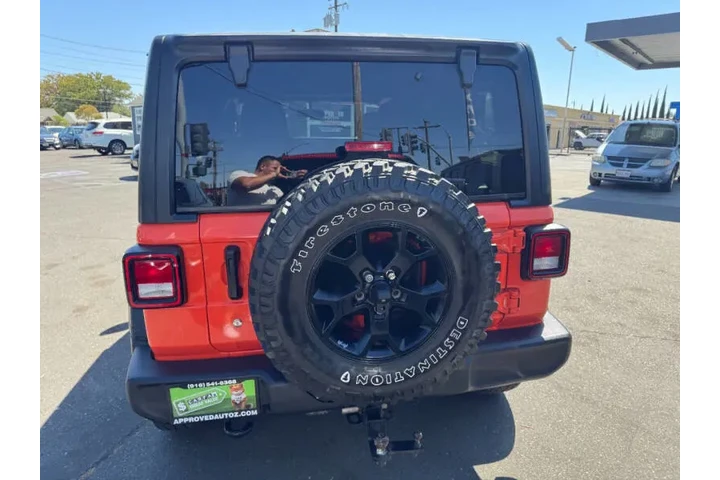 $22998 : 2020 Wrangler Unlimited Willy image 7