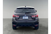 $25217 : Mitsubishi Outlander Sport 2 thumbnail