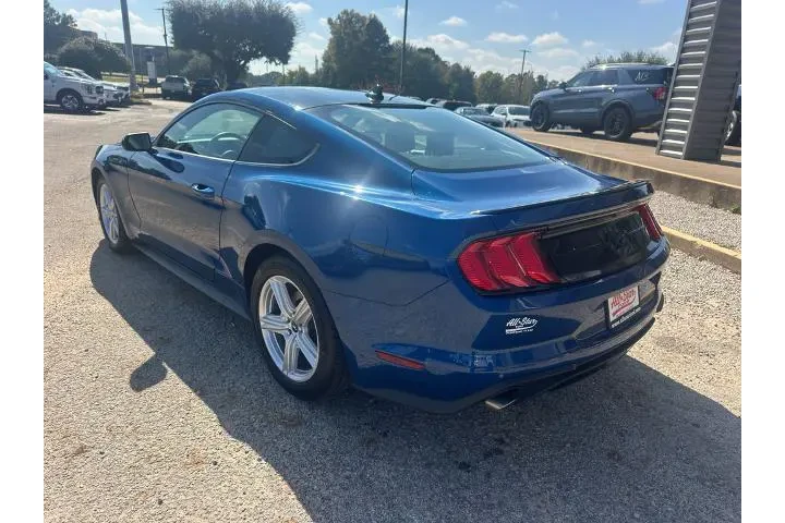 $23360 : Ford Mustang 2022 EcoBoost 2 image 7