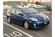 $10988 : 2011 Prius II thumbnail