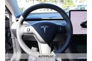 $23990 : Tesla Model 3 2023 4dr Sedan thumbnail