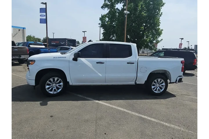 $30000 : Chevrolet Silverado 1500 202 image 5