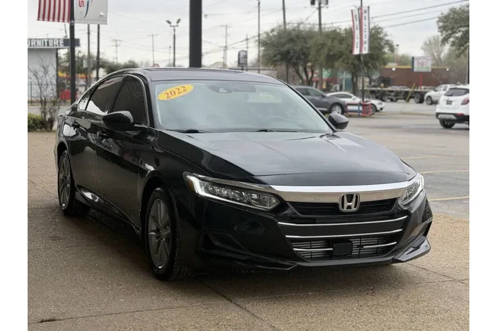 $23999 : 2022 Accord LX image 4