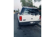 $2100 : Ford Expedition thumbnail