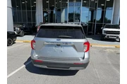 $29632 : Ford Explorer 2024 XLT 4dr S thumbnail