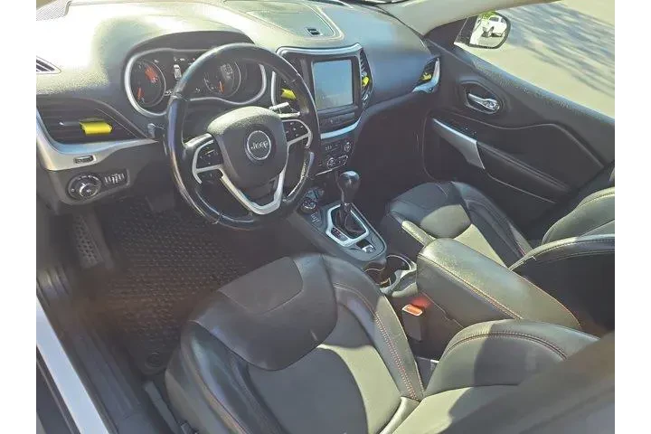 $16995 : Jeep Cherokee 2018 4x4 Trail image 7