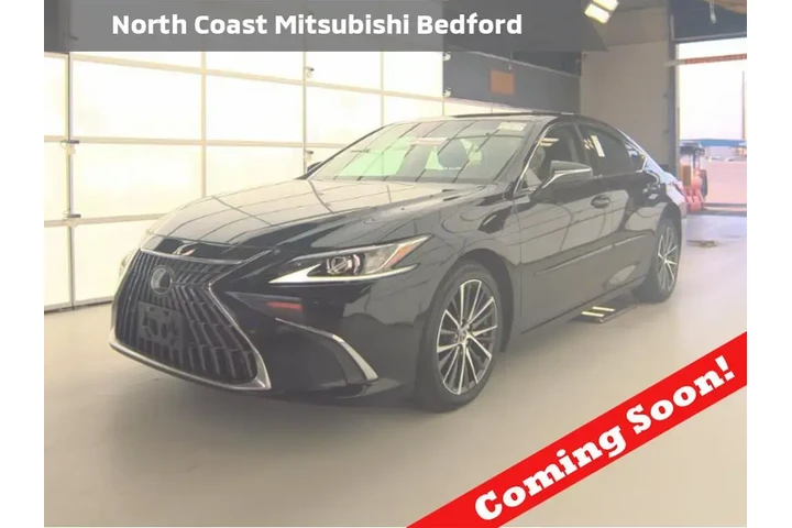 $32493 : Lexus ES 350 2023 4dr Sedan image 1