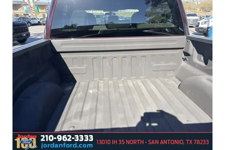 $17595 : Ford F-150 2018 4x2 XL 4dr S image 9