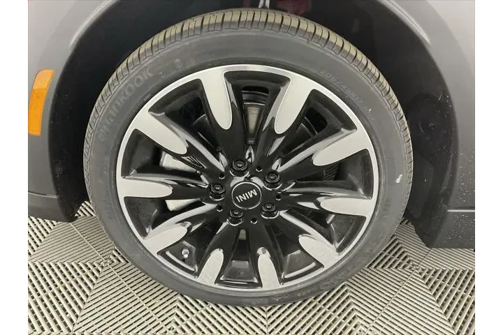 $24993 : MINI Hardtop 2 Door 2023 Coo image 8