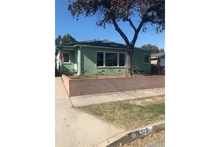 $1575 : Norwalk - Single Family Home image 1