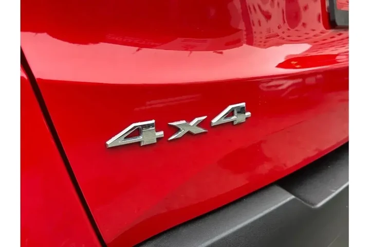 $18388 : Jeep Renegade 2022 4x4 (Red) image 10