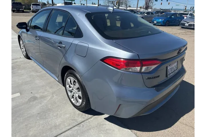 $14999 : 2021 Corolla LE image 4