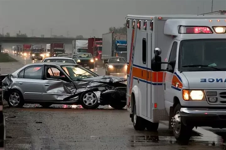 *ABOGADOS DE ACCIDENTES 24/7** image 2