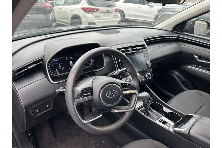 $20727 : Hyundai TUCSON 2023 AWD SE 4 image 8