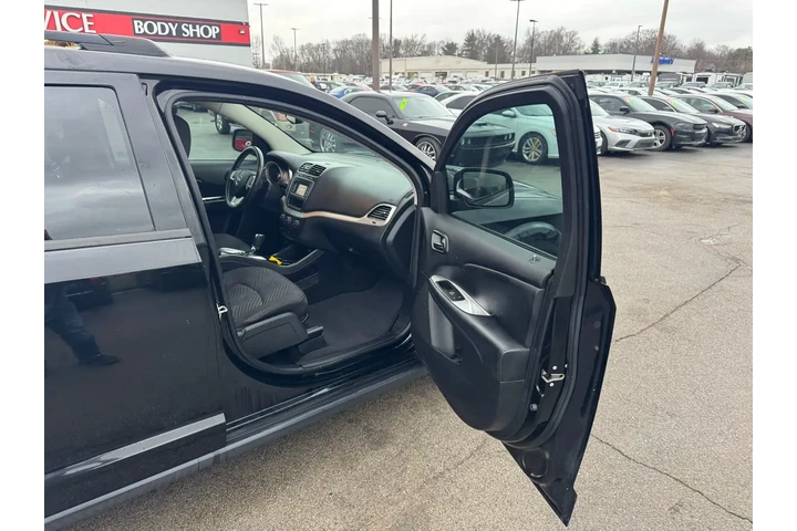 $6980 : 2016 Journey FWD 4dr SE image 8