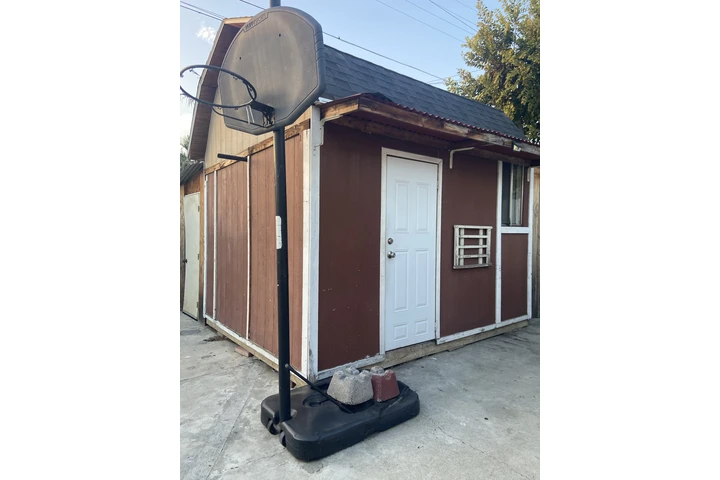 $1100 : Garage pequeño image 1