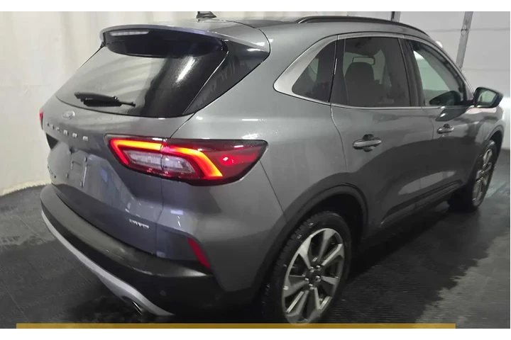 $26317 : Ford Escape 2025 AWD Platinu image 9