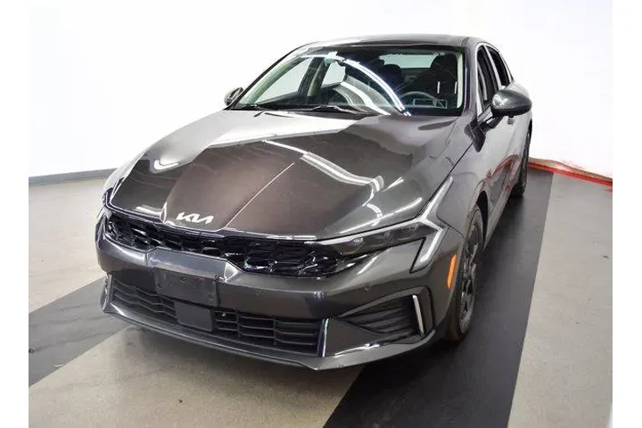 $22994 : Kia K5 2025 LXS 4dr Sedan image 4
