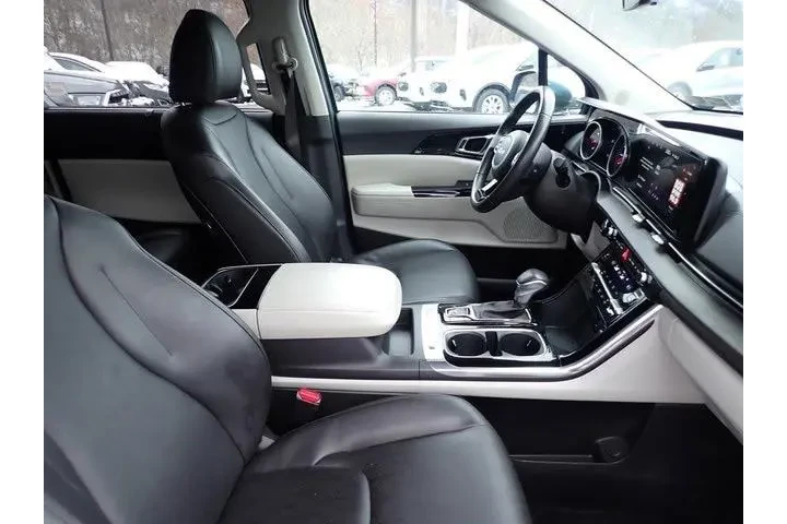 $30887 : Kia Carnival 2024 EX 4dr Min image 10