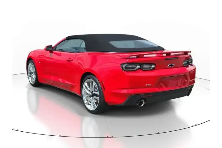 $39991 : Chevrolet Camaro 2022 LT 2dr image 3
