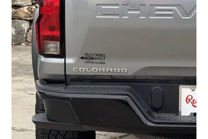 $30256 : Chevrolet Colorado 2023 4x4 image 9