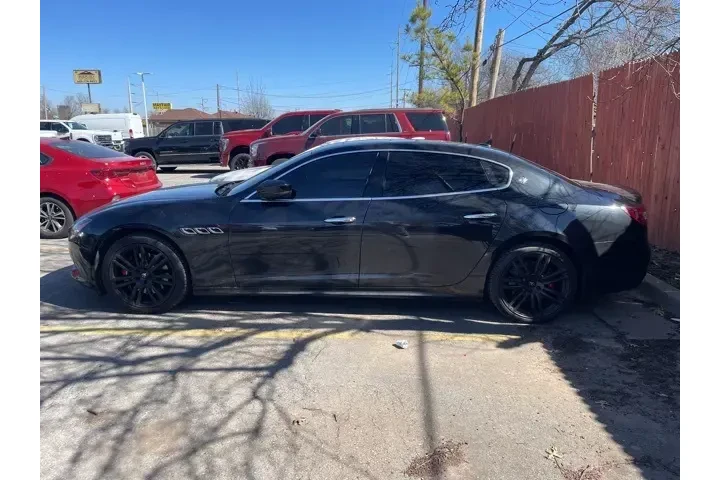 $22998 : Maserati Quattroporte 2018 S image 10