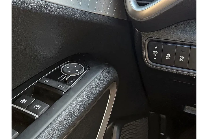 $22000 : Kia Soul 2025 LX 4dr Crossov image 8
