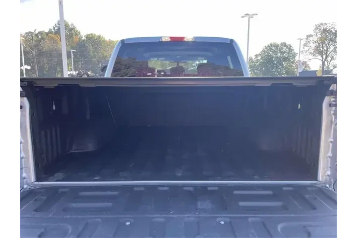 $35543 : Ford F-150 2020 4x4 XL 4dr S image 10