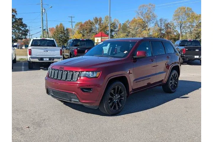 $23995 : Jeep Grand Cherokee WK 2022 image 1