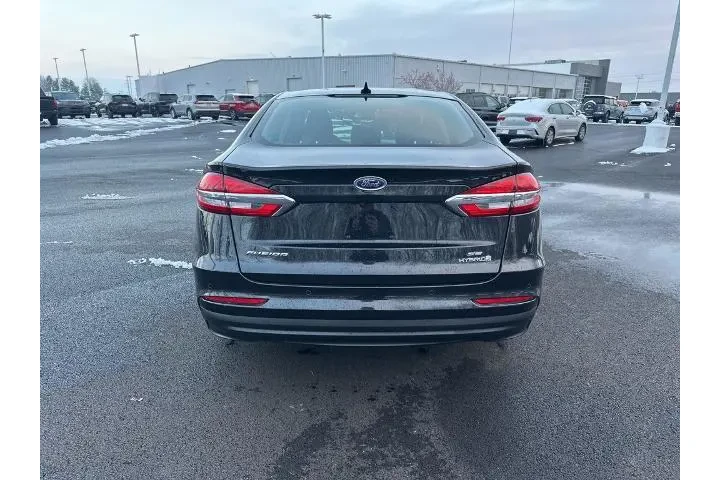 $17095 : Ford Fusion Hybrid 2019 SE 4 image 6