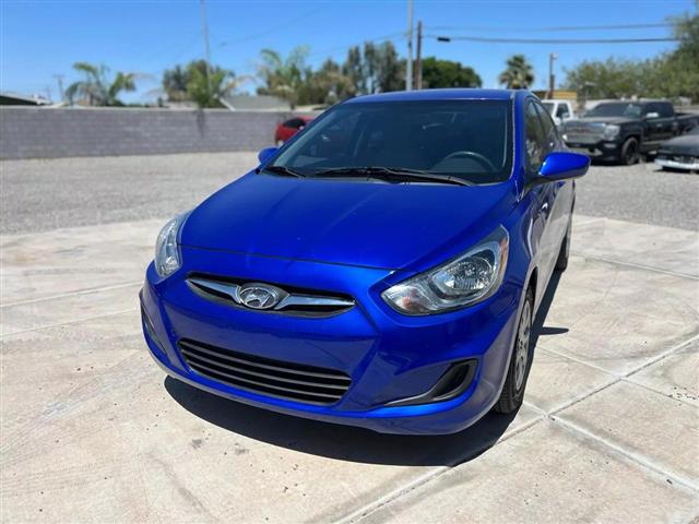 $8900 : 2014 HYUNDAI ACCENT image 3