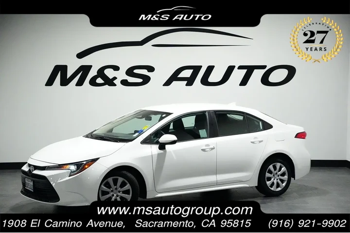 $19918 : 2023 Corolla image 1