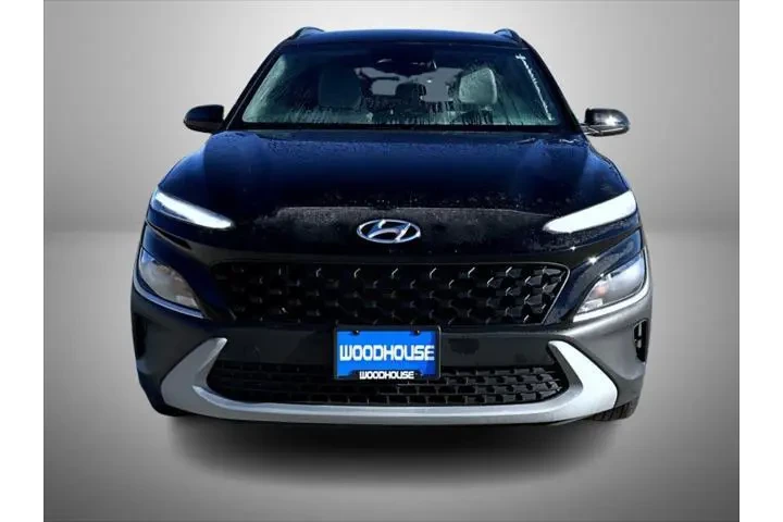 $21927 : Hyundai KONA 2023 AWD SEL 4d image 2