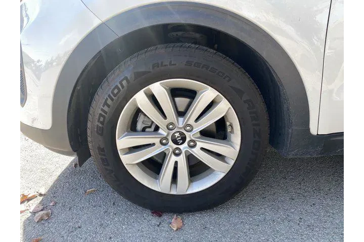 $12911 : Kia Sportage 2019 LX 4dr SUV image 3