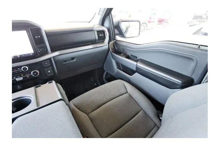 $39492 : Ford F-150 2025 4x2 XLT 4dr image 9