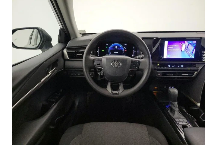 $26998 : Toyota Camry 2025 LE 4dr Sed image 10