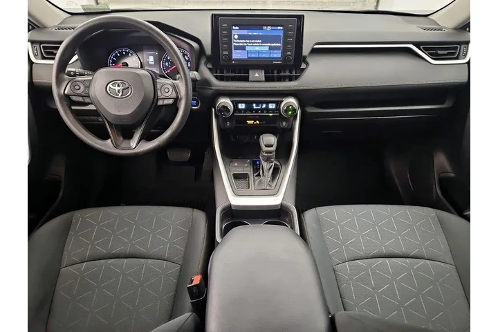 $26998 : Toyota RAV4 2021 XLE 4dr SUV image 9