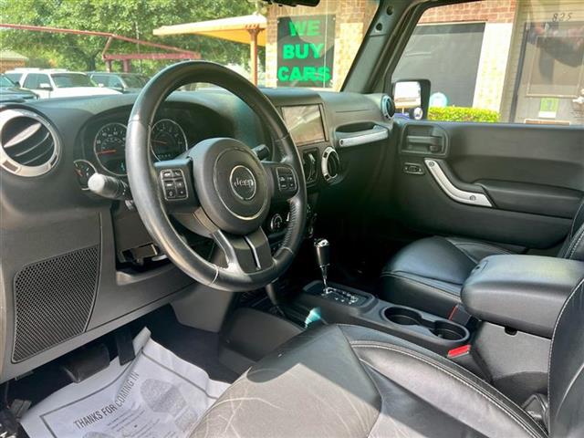 $23950 : 2015 JEEP WRANGLER UNLIMITED image 9