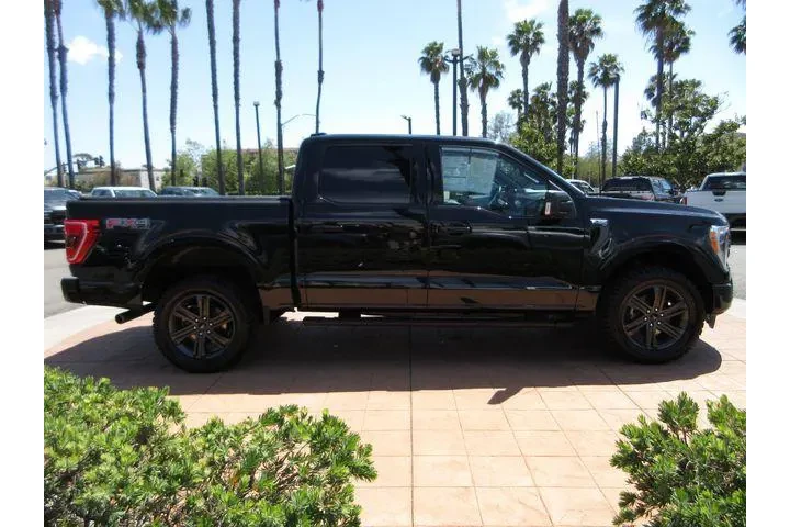 $37639 : Ford F-150 2023 4x4 XL 4dr S image 5