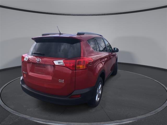 $14500 : PRE-OWNED 2015 TOYOTA RAV4 XLE image 8