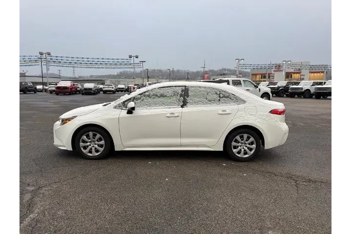 $18822 : Toyota Corolla 2023 LE 4dr S image 6